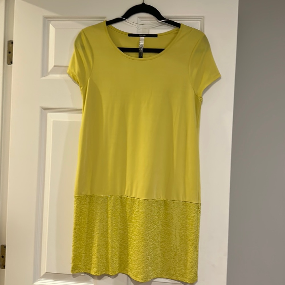 Casual sequin jersey dress.